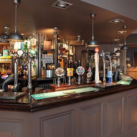 Bear Inn, Somerset By Marston'S Inns Street Exteriör bild