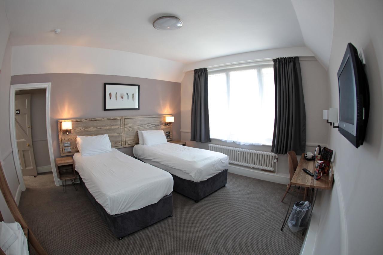 Bear Inn, Somerset By Marston'S Inns Street Exteriör bild